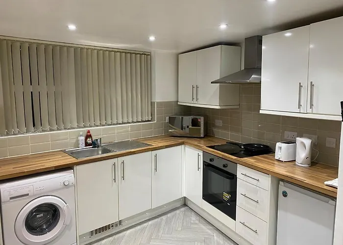 Luxury 1 Bedroom Studio Apartment